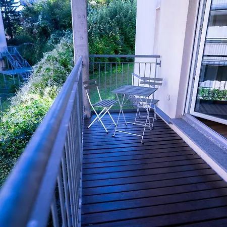Design - Balkon - Induktionskochfeld - Zentral Appartement Dresden